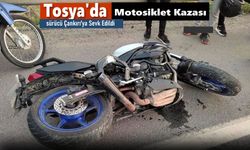 TOSYA'DA MOTOSİKLET KAZASINDA SÜRÜCÜ AĞIR YARALANDI